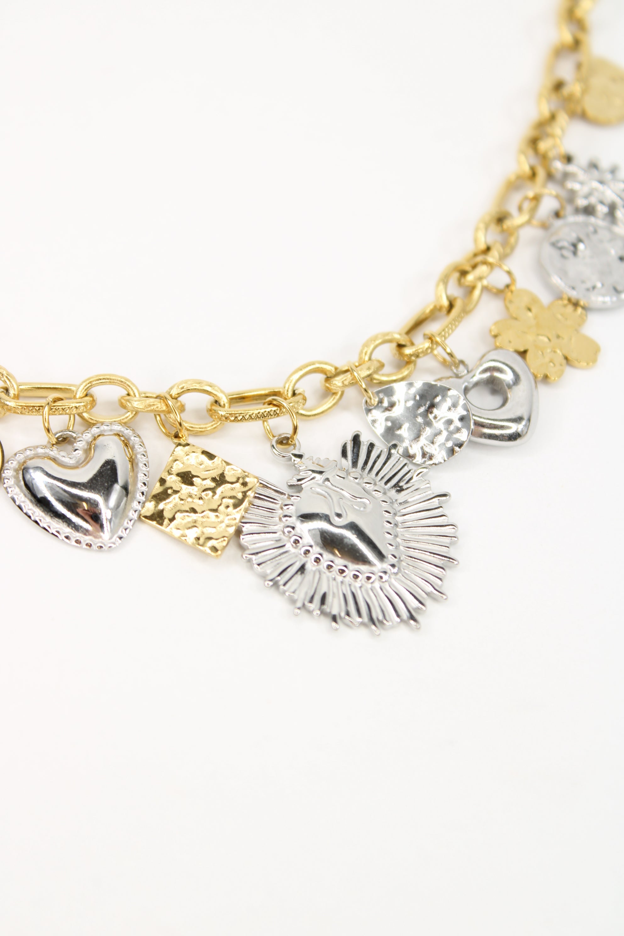 Collier Mayanne