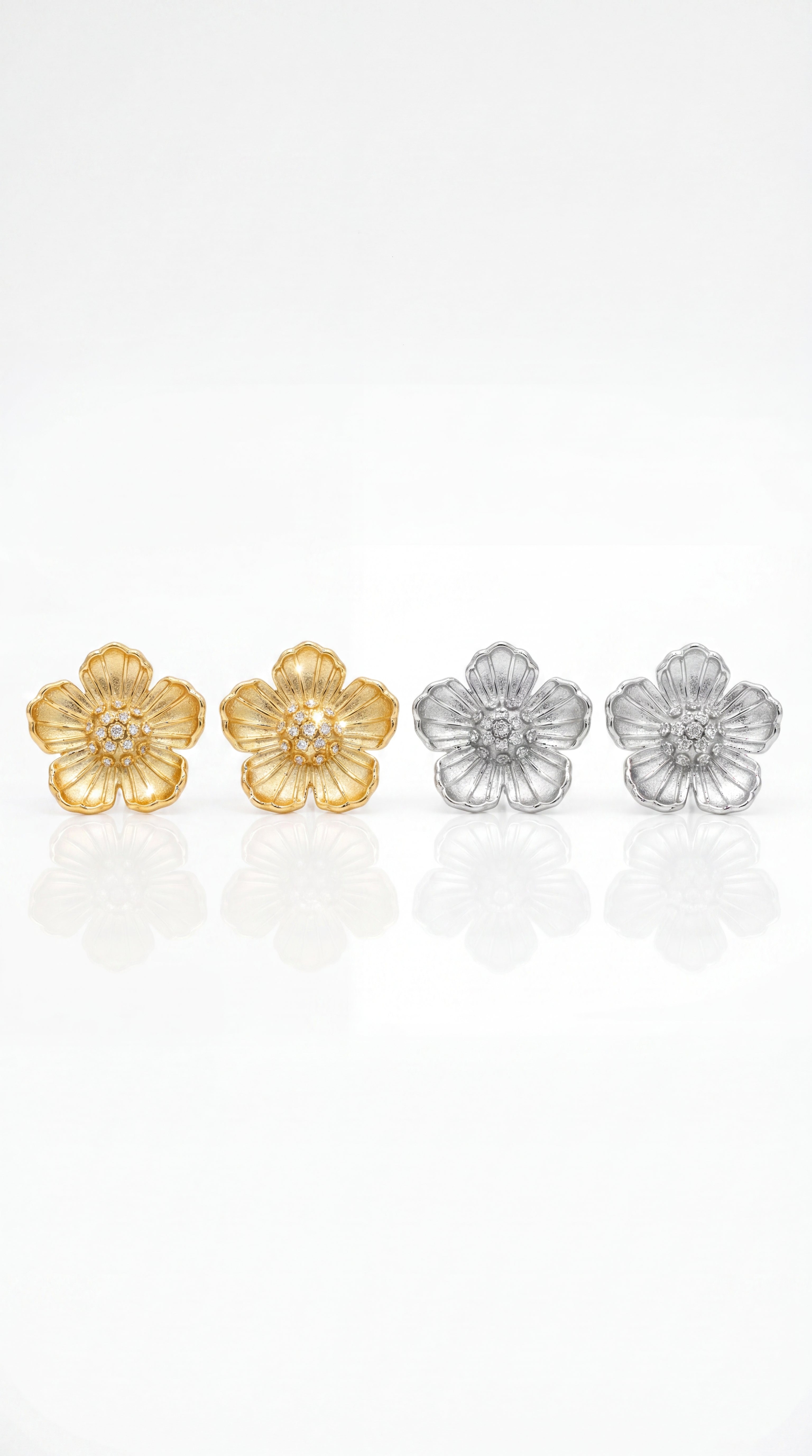 Boucles d'Oreilles Flora – Puces Fleurs en Acier Inoxydable et Cristaux