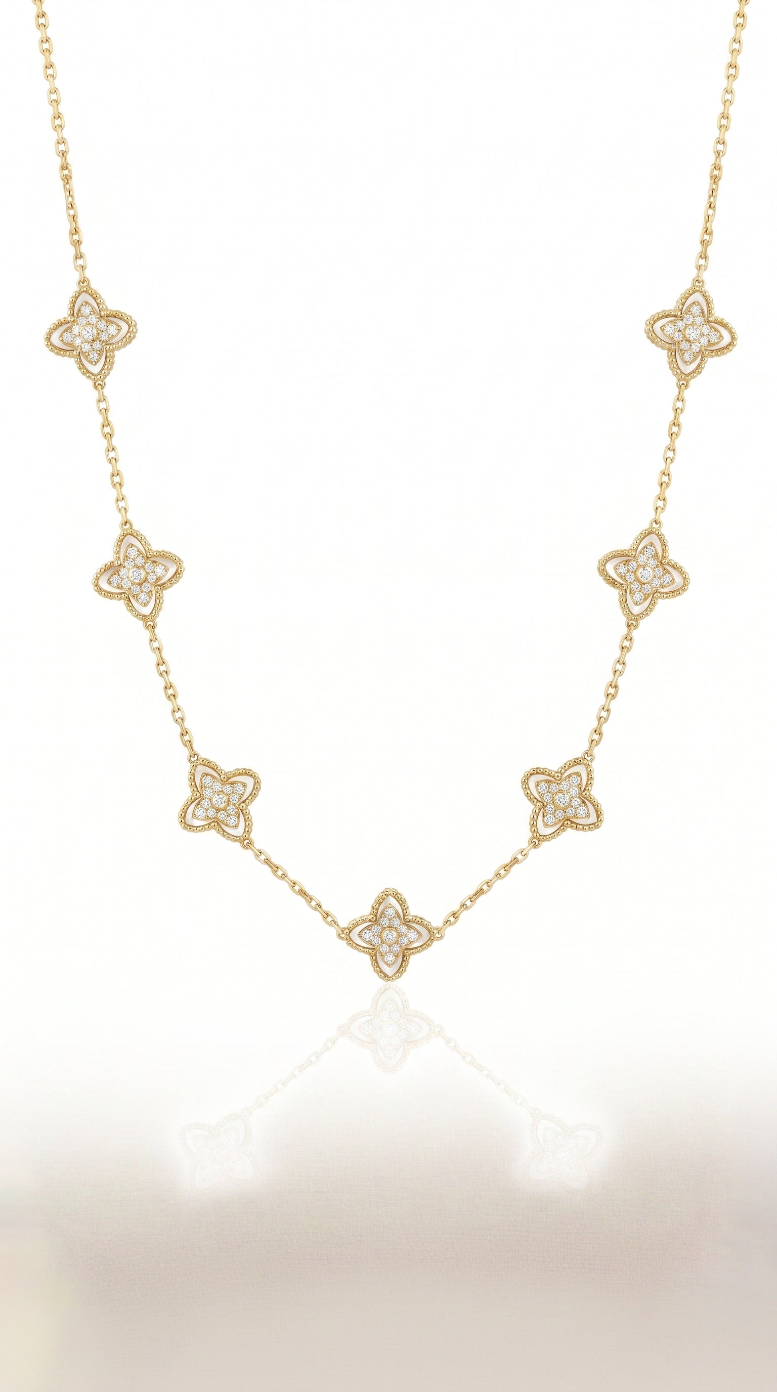 Collier "Victoria" – Raffiné, Lumineux & Intemporel