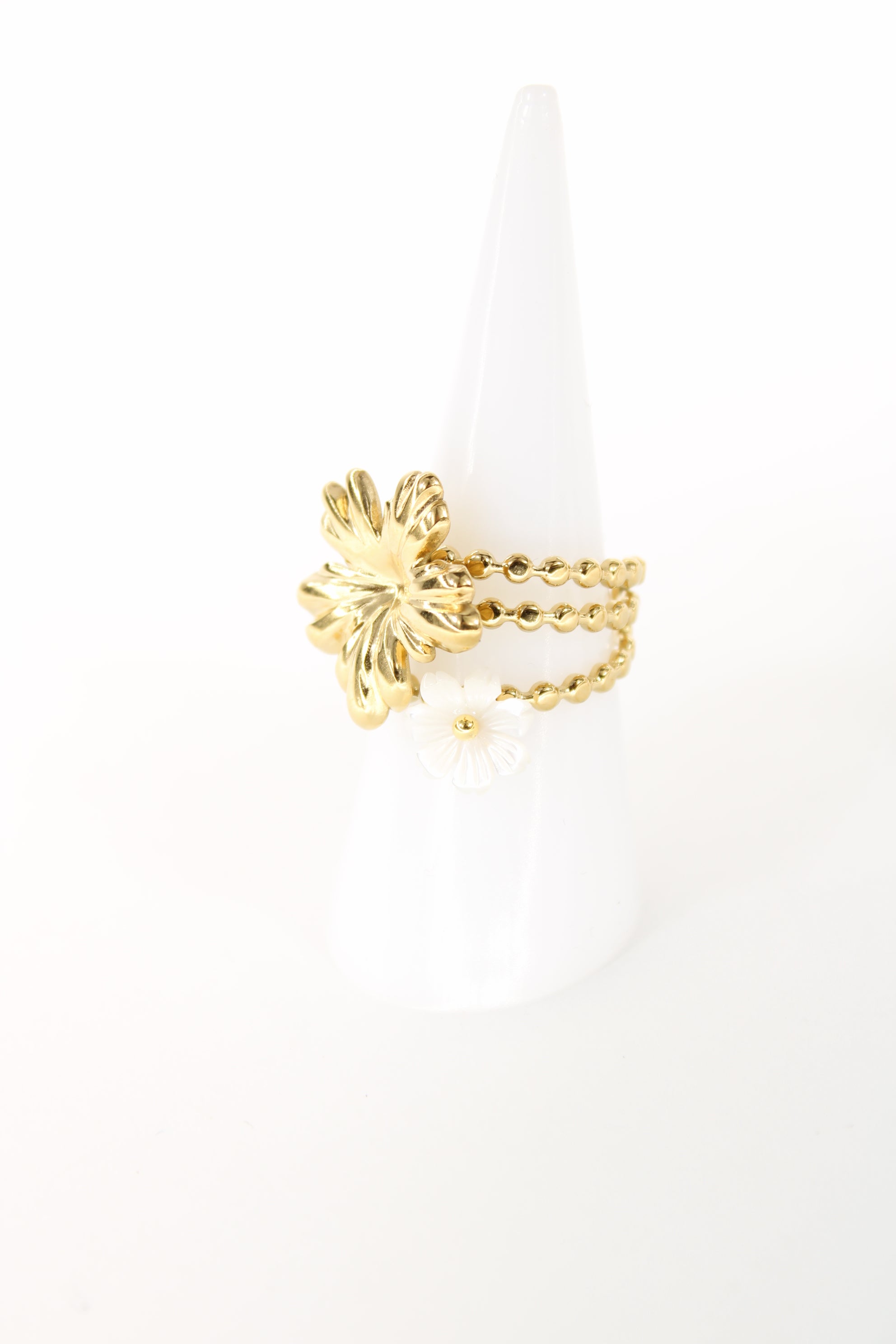 Bague Mandy Dorée – Fleur Sculptée – Acier Inoxydable