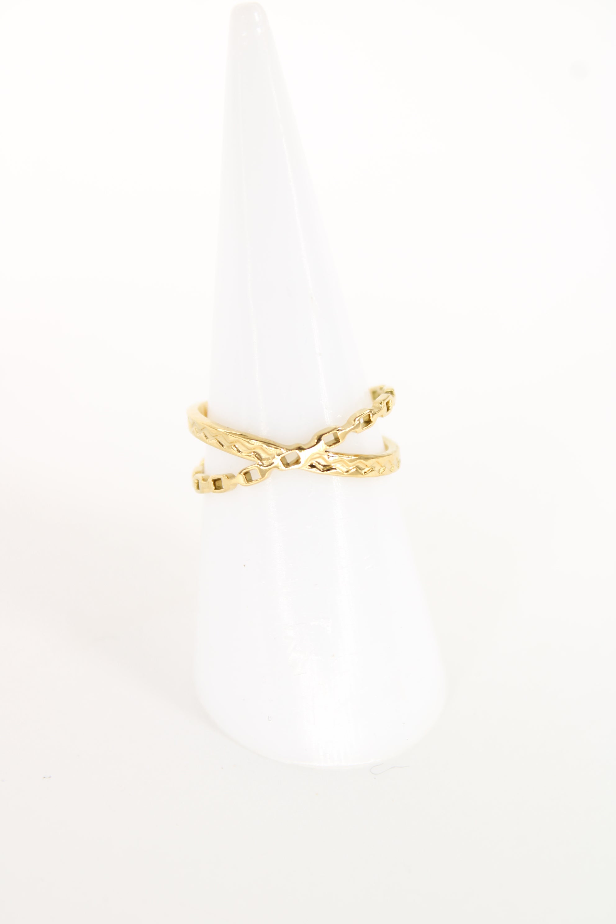 Bague Isadora croisée effet chaîne en acier inoxydable – Dorée ou argentée