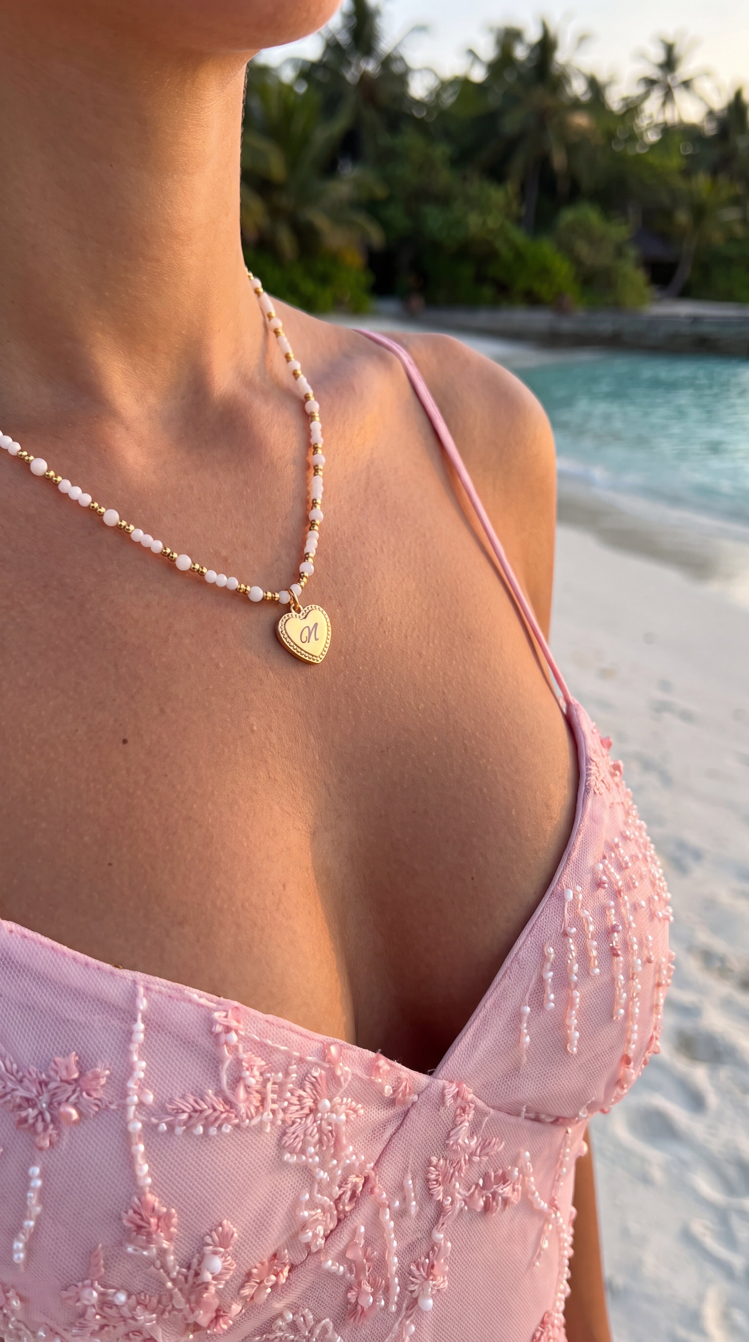 Collier Felicia (gravure initiale)
